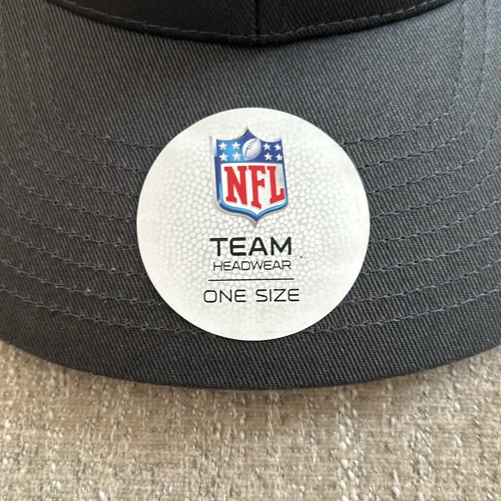 NFL Philadelphia Eagles baseball style cap Size OS. NWT. - Picture 4 of 8
